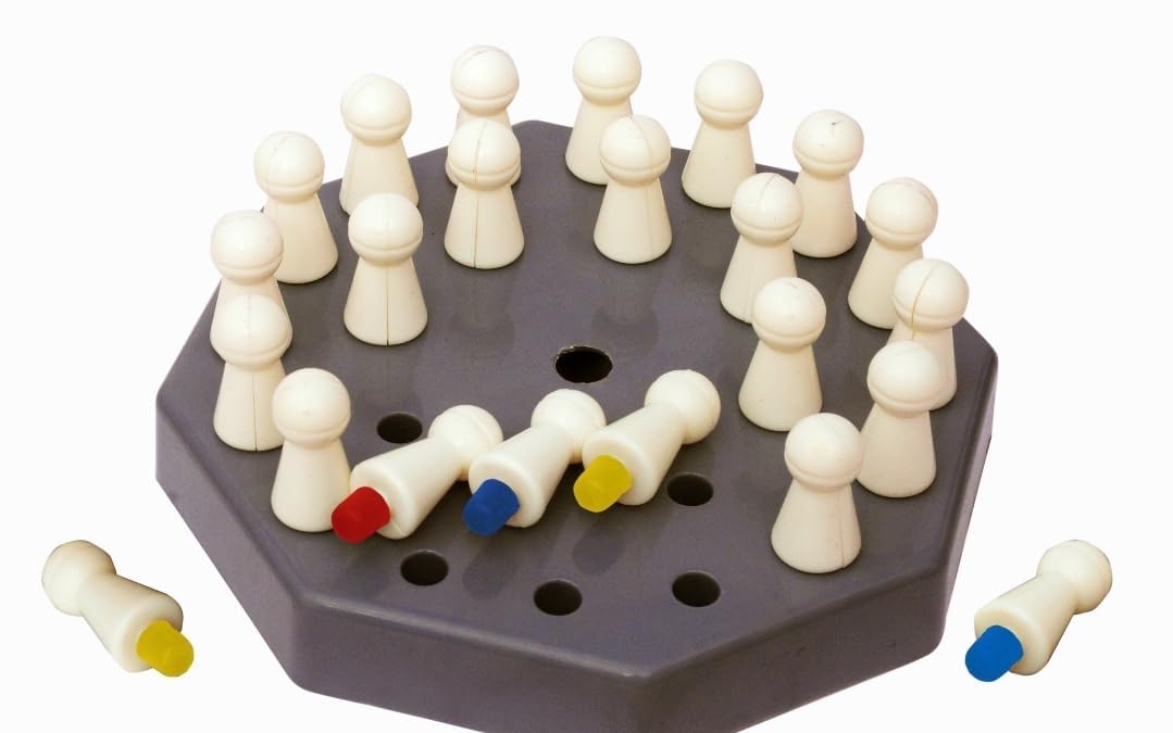 Simarr Memory Chess Board Game – Wooden Memory Matching Strategy Game with Dice for Kids & Family